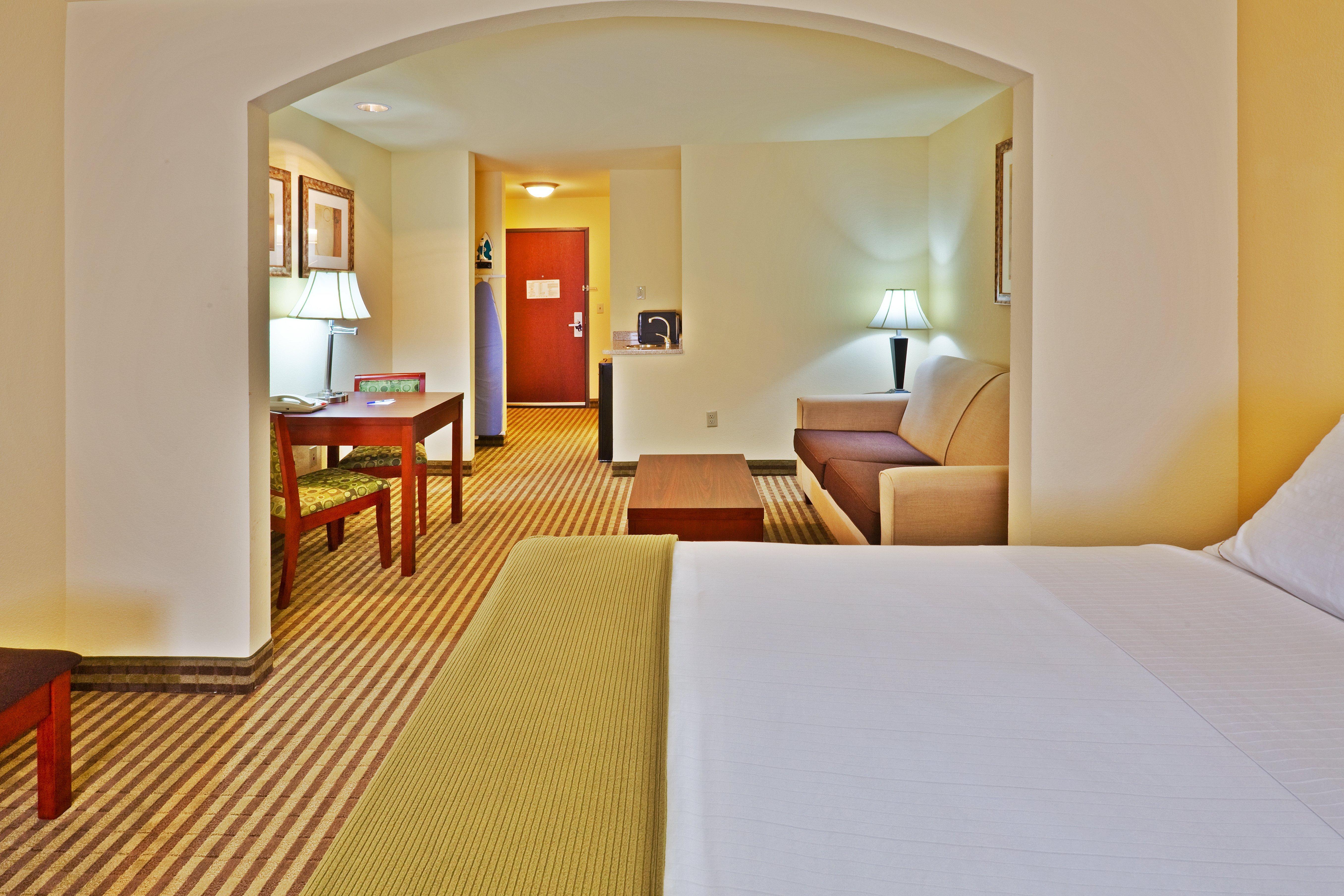 Holiday Inn Express Ponca City By Ihg Exterior photo
