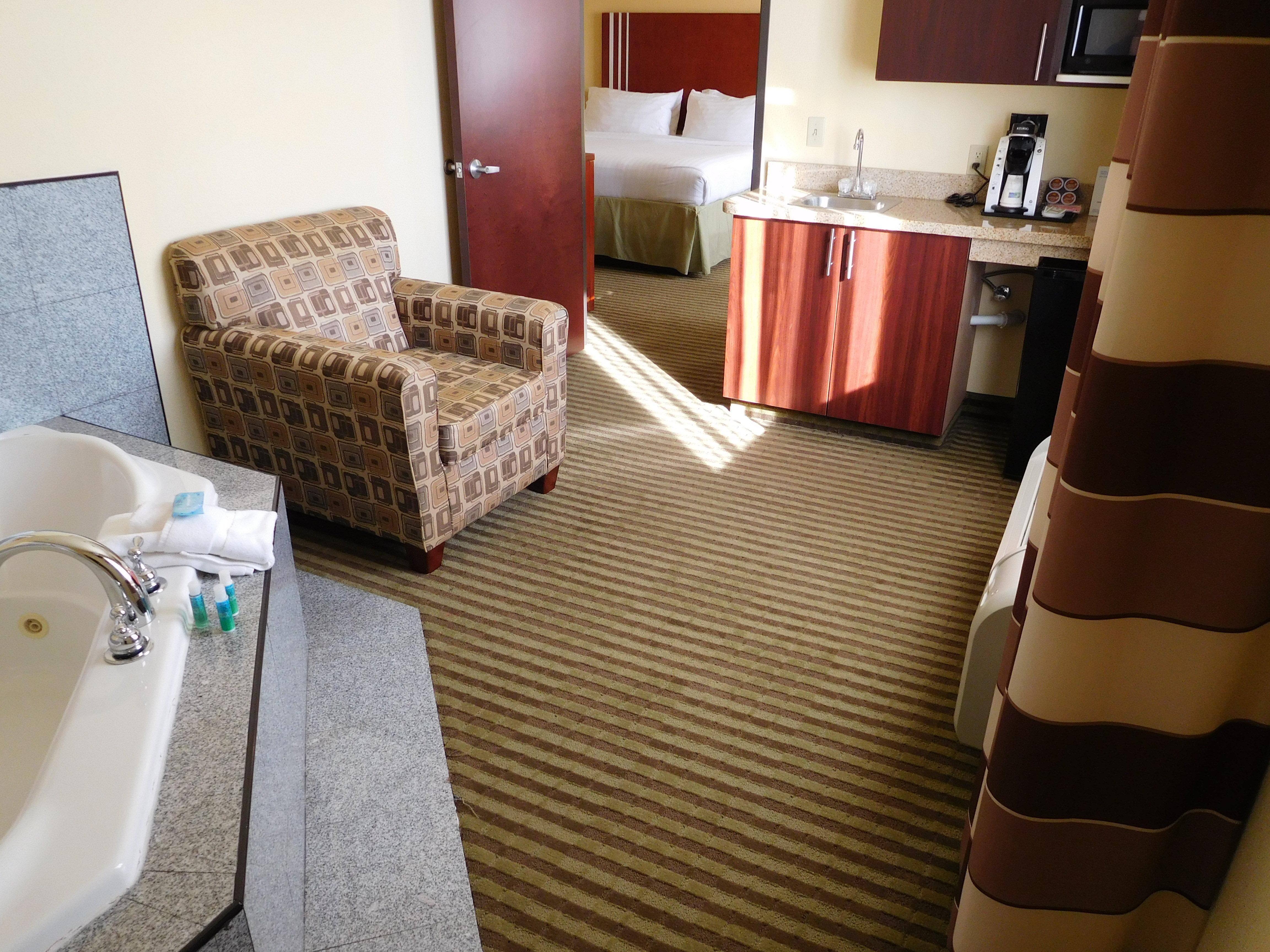 Holiday Inn Express Ponca City By Ihg Exterior photo