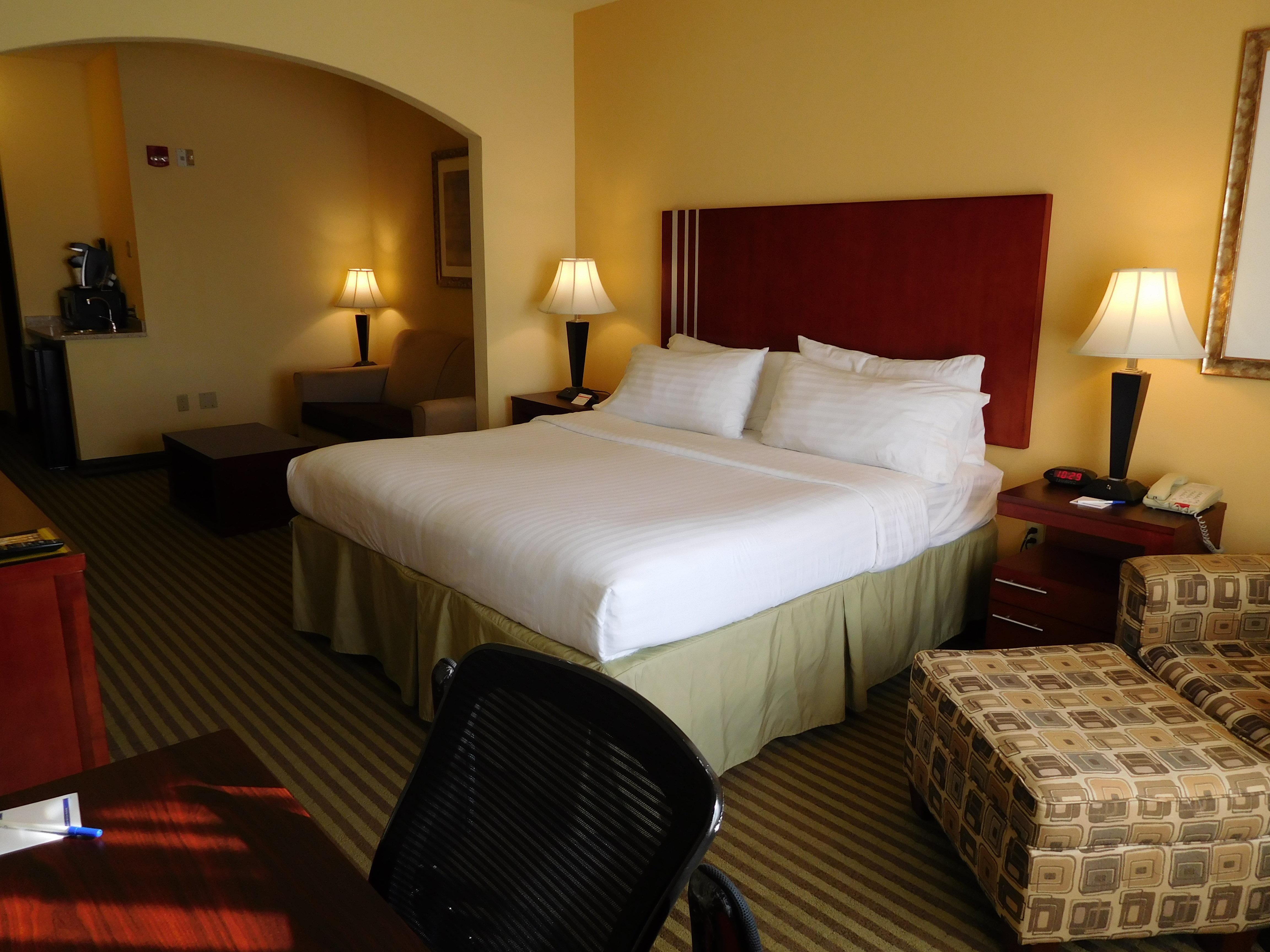 Holiday Inn Express Ponca City By Ihg Exterior photo