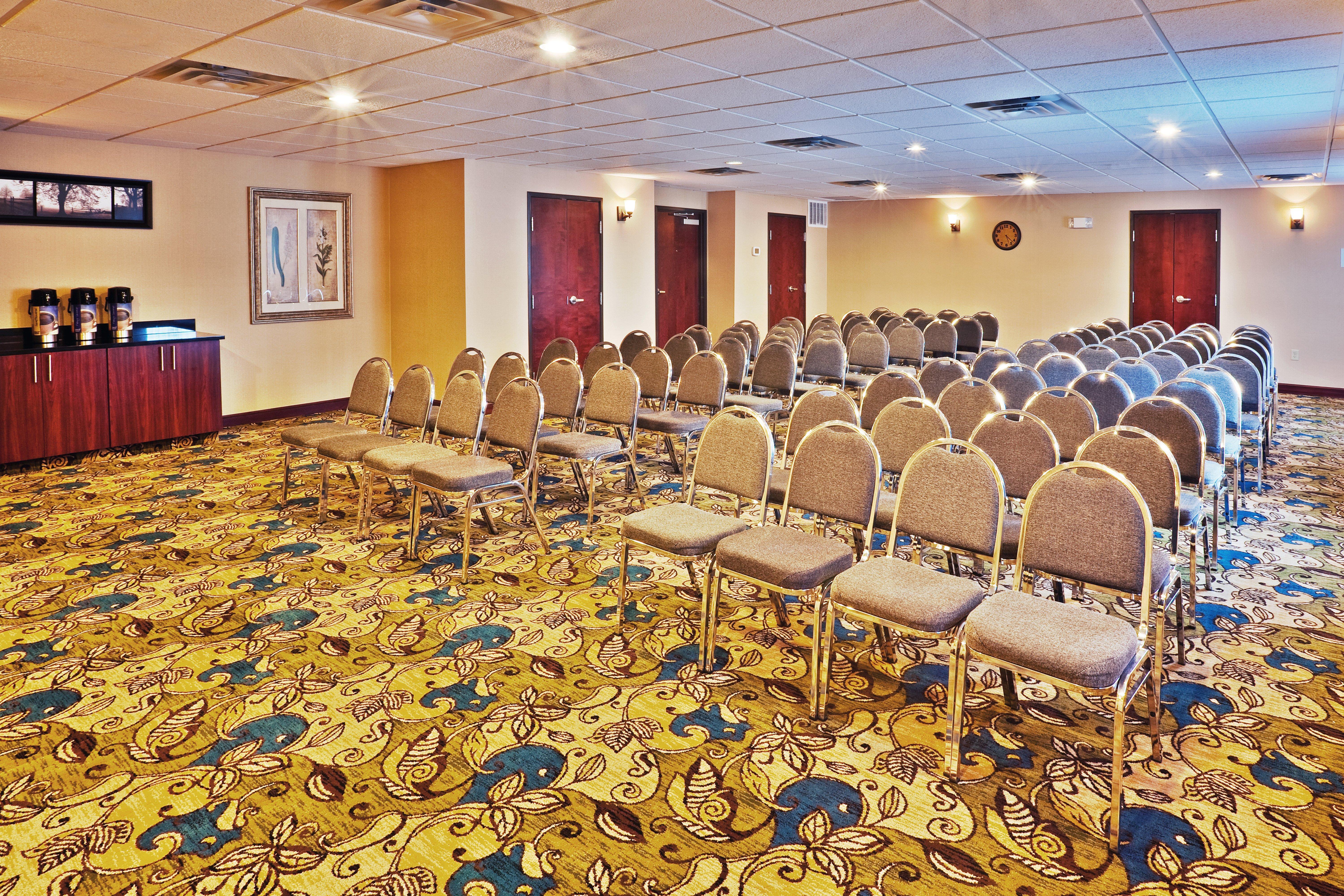 Holiday Inn Express Ponca City By Ihg Exterior photo