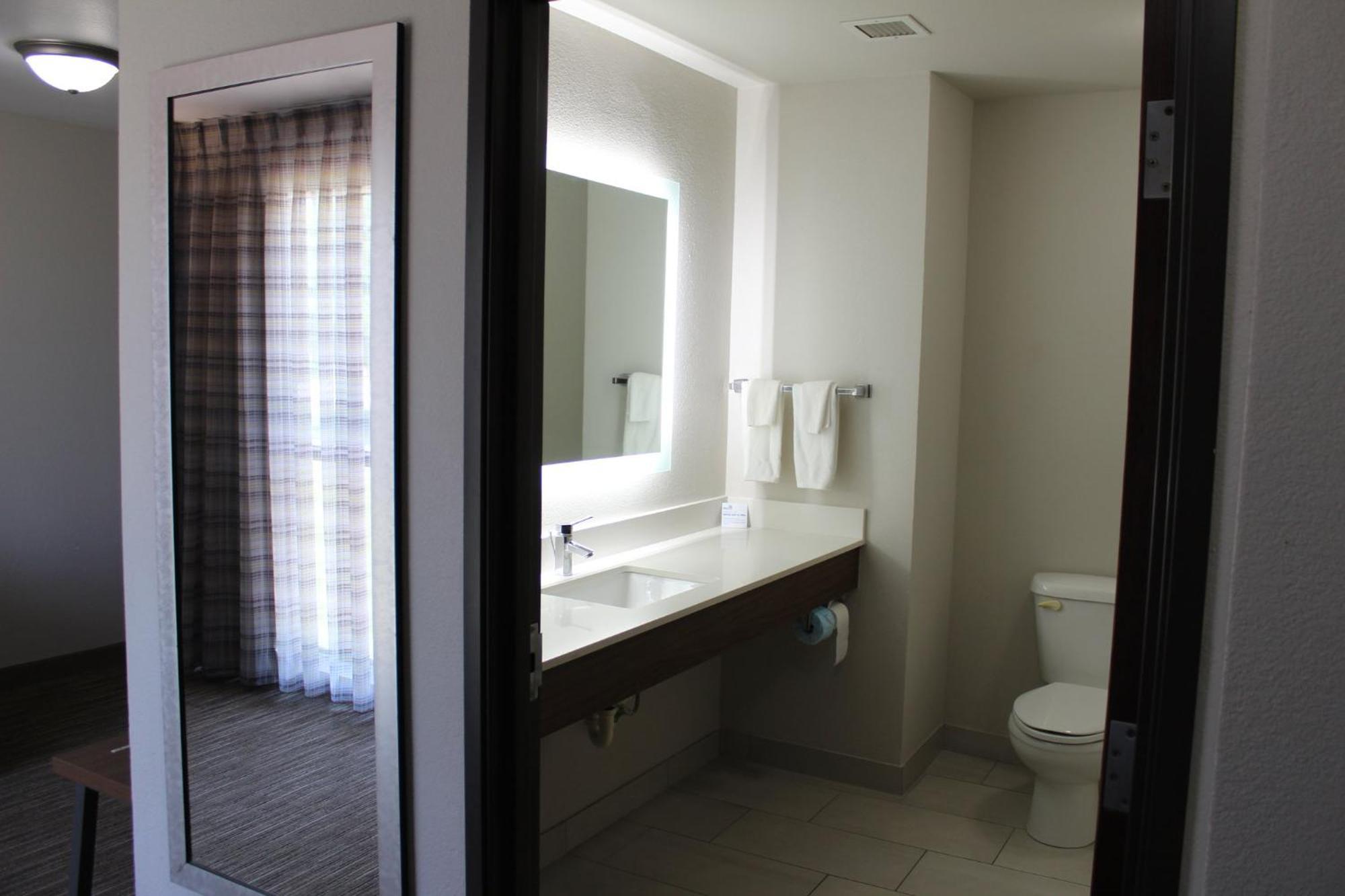 Holiday Inn Express Ponca City By Ihg Exterior photo